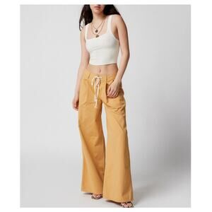 NEW Urban Outfitters Brown Khaki Laura Pleated Trouser Cotton Pants 2 Wide Leg
